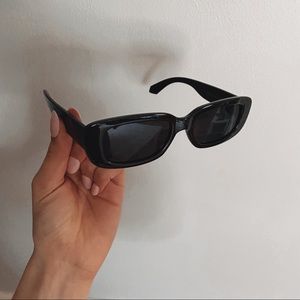 Trendy Black Square Mini Sunglasses